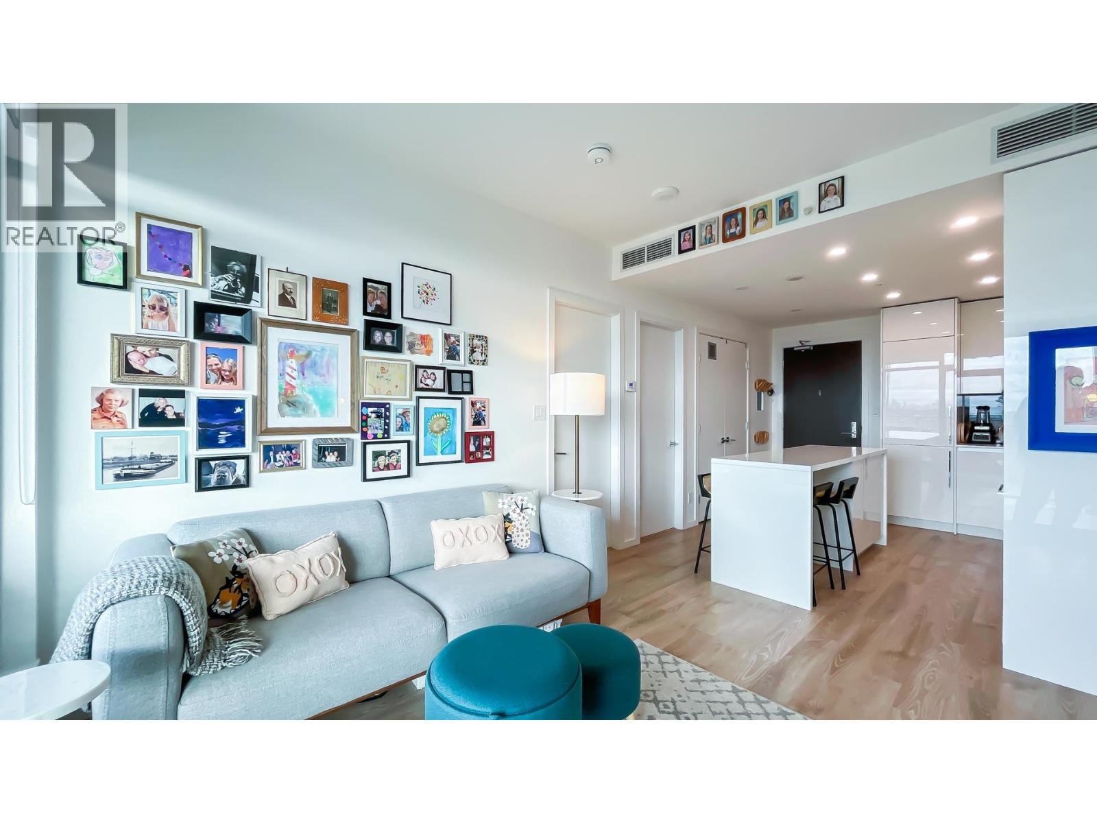 2207 1888 Gilmore Avenue, Burnaby, British Columbia  V5C 0L2 - Photo 7 - R3081588