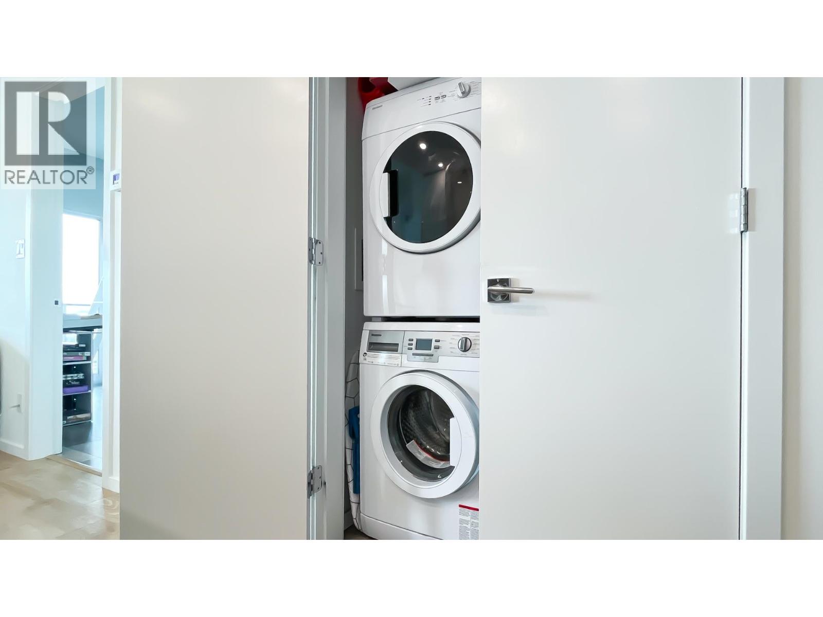 2207 1888 Gilmore Avenue, Burnaby, British Columbia  V5C 0L2 - Photo 13 - R3081588