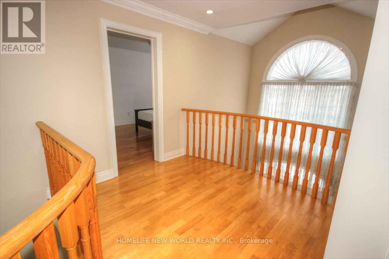 6 Mirrow Court, Toronto, Ontario  M1C 4Y7 - Photo 7 - E12715810