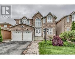 6 MIRROW COURT, Toronto, Ontario