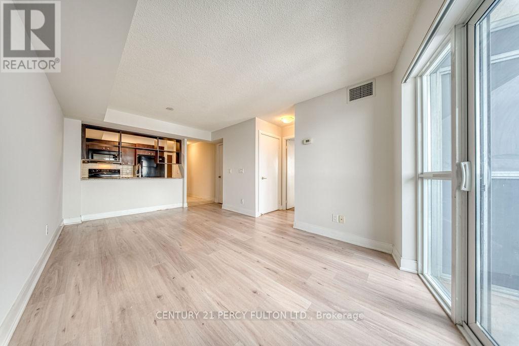 3105 - 125 Village Green Square, Toronto, Ontario  M1S 0G3 - Photo 14 - E12715814