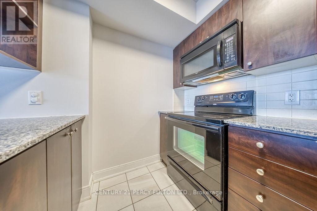 3105 - 125 Village Green Square, Toronto, Ontario  M1S 0G3 - Photo 8 - E12715814