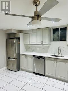 53 Freshspring Drive, Brampton, Ontario  L6R 3H8 - Photo 17 - W12715798