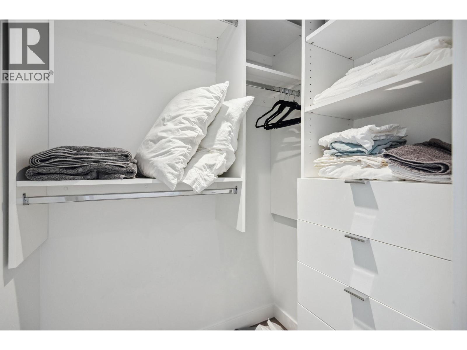 2002 1111 Richards Street, Vancouver, British Columbia  V6B 0S3 - Photo 17 - R3000457