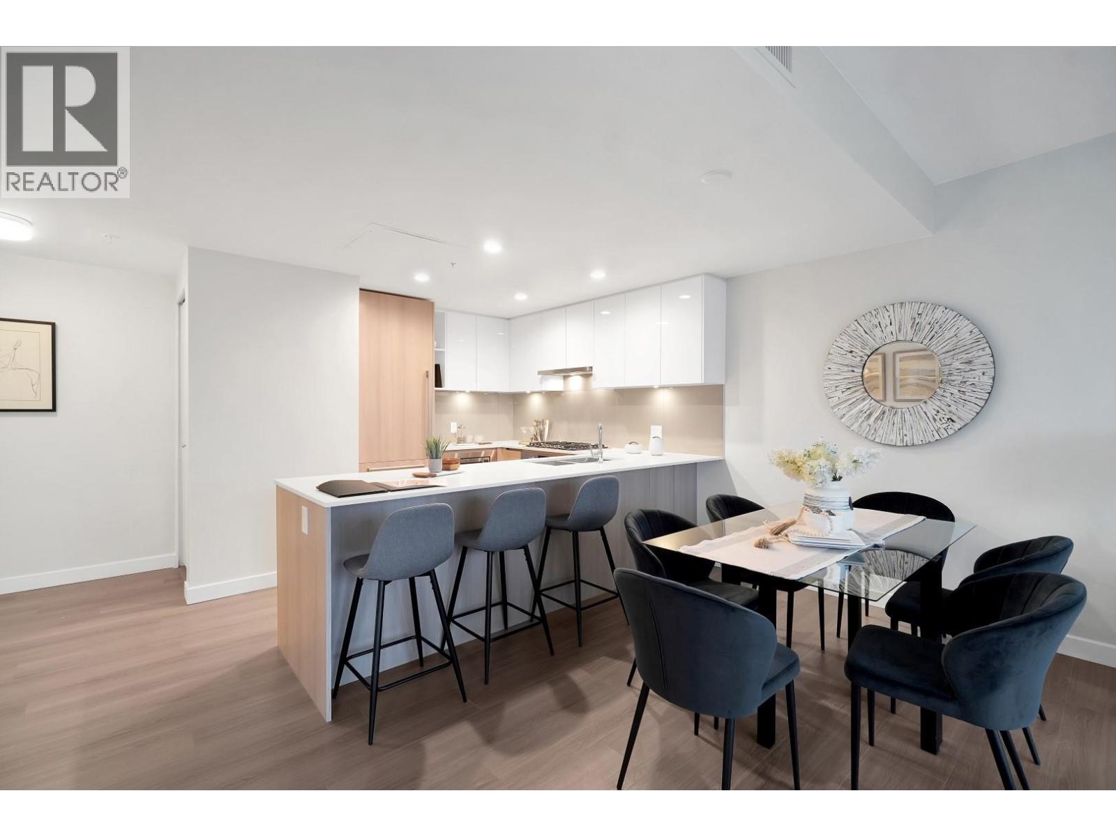 601 618 Carnarvon Street, New Westminster, British Columbia  V3M 0N9 - Photo 3 - R3077554