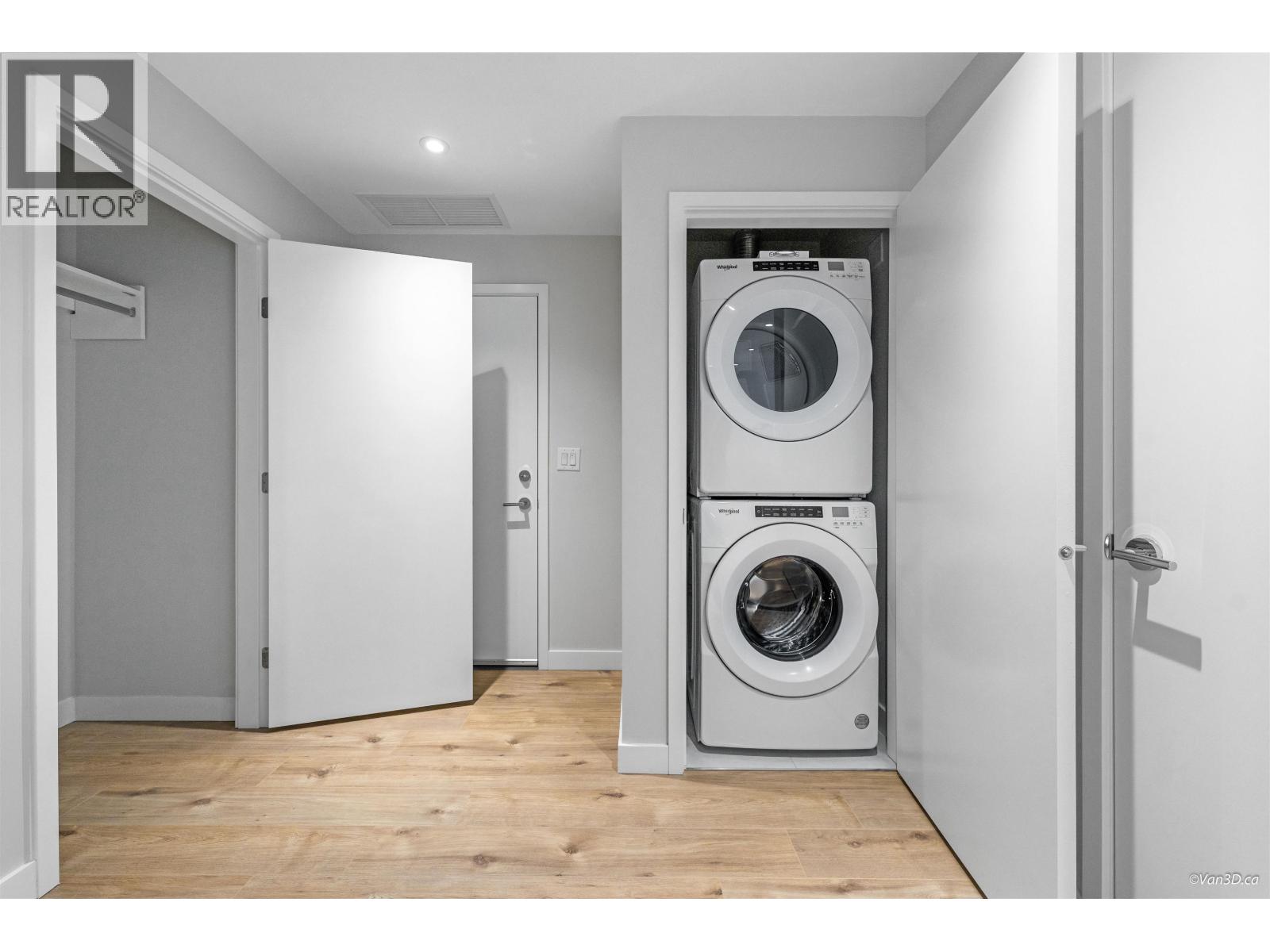 1205 3430 E Kent Avenue South, Vancouver, British Columbia  V5S 0G7 - Photo 13 - R3081266