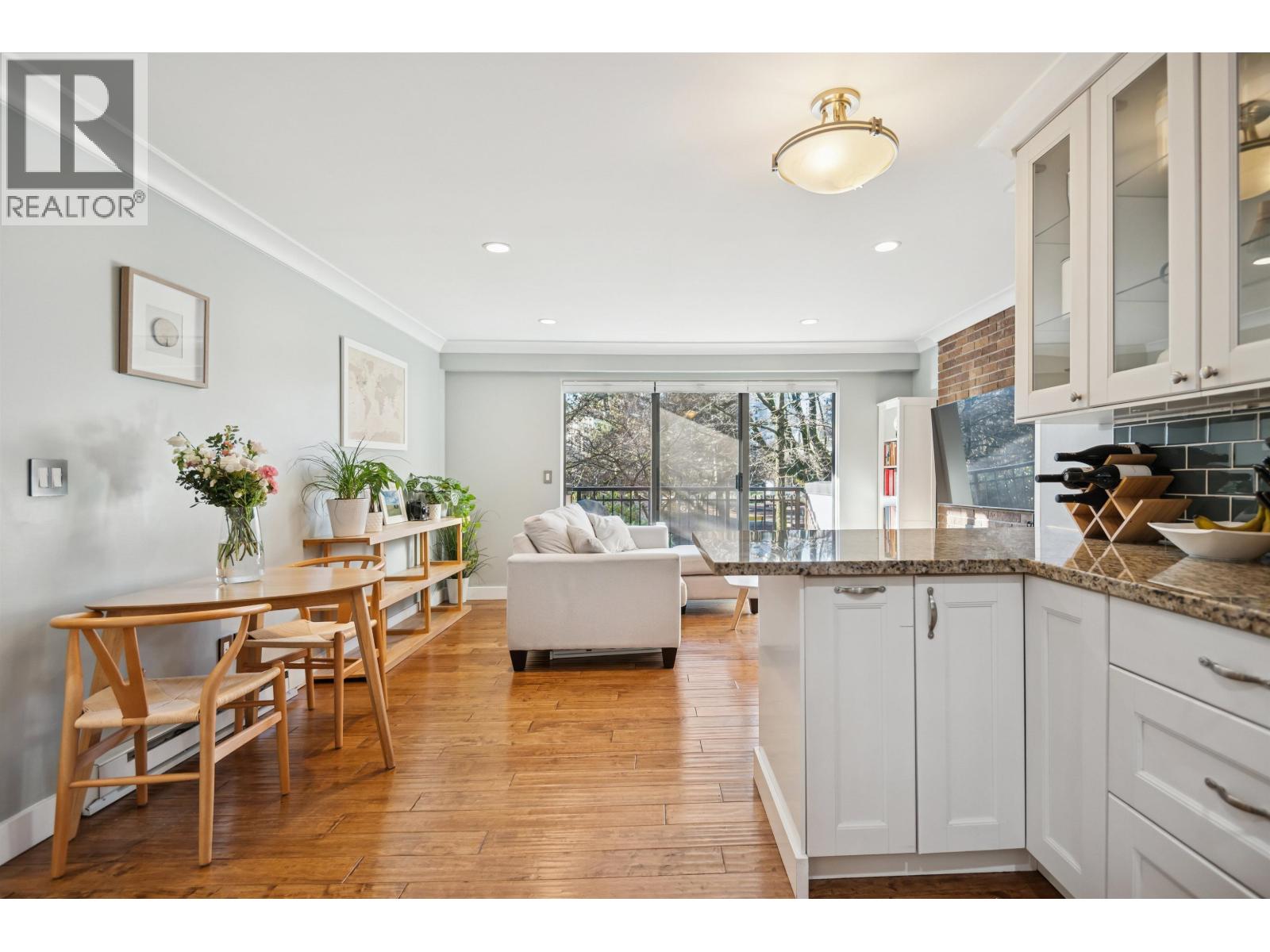 202 1157 Nelson Street, Vancouver, British Columbia  V6E 1J3 - Photo 9 - R3081353