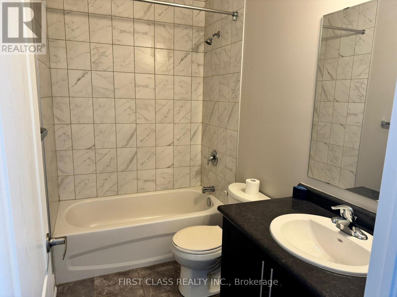 9 Washburn Path, Clarington, Ontario  L1E 0J7 - Photo 5 - E12715836