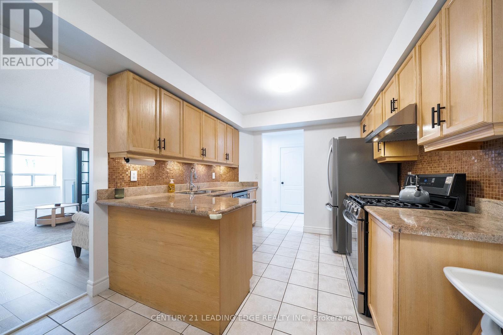 2805 - 115 Omni Drive, Toronto, Ontario  M1P 5B4 - Photo 13 - E12715842