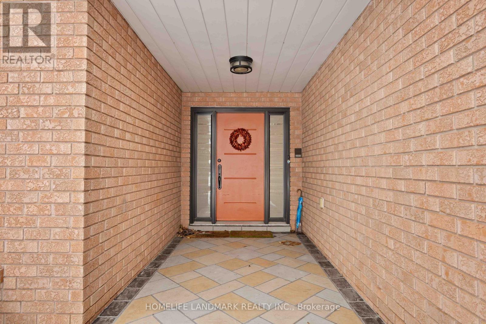 68 Linderwood Drive, Toronto, Ontario  M1C 3P8 - Photo 3 - E12715852