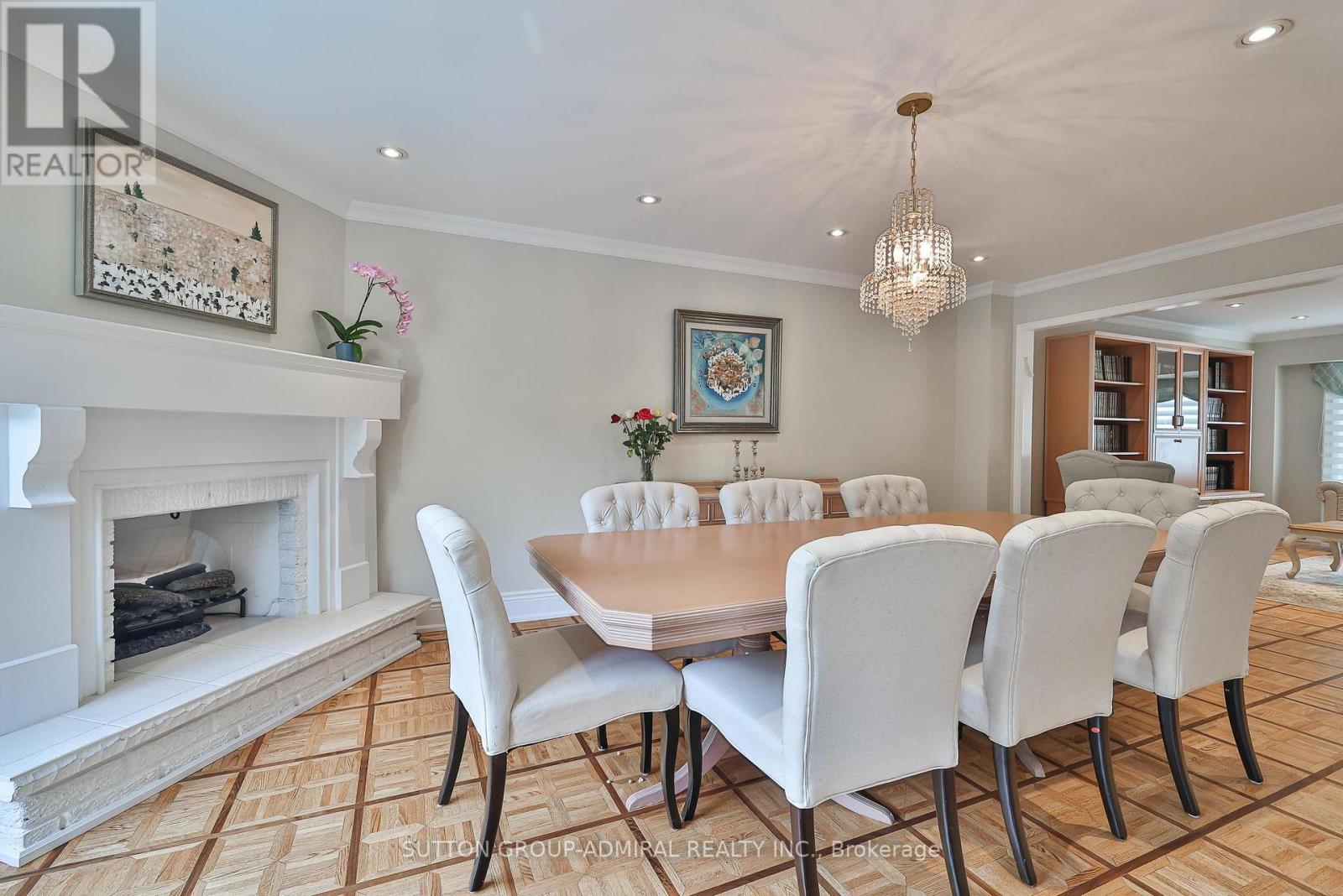 19 Bevshire Circle, Vaughan, Ontario  L4J 5B3 - Photo 11 - N12715820