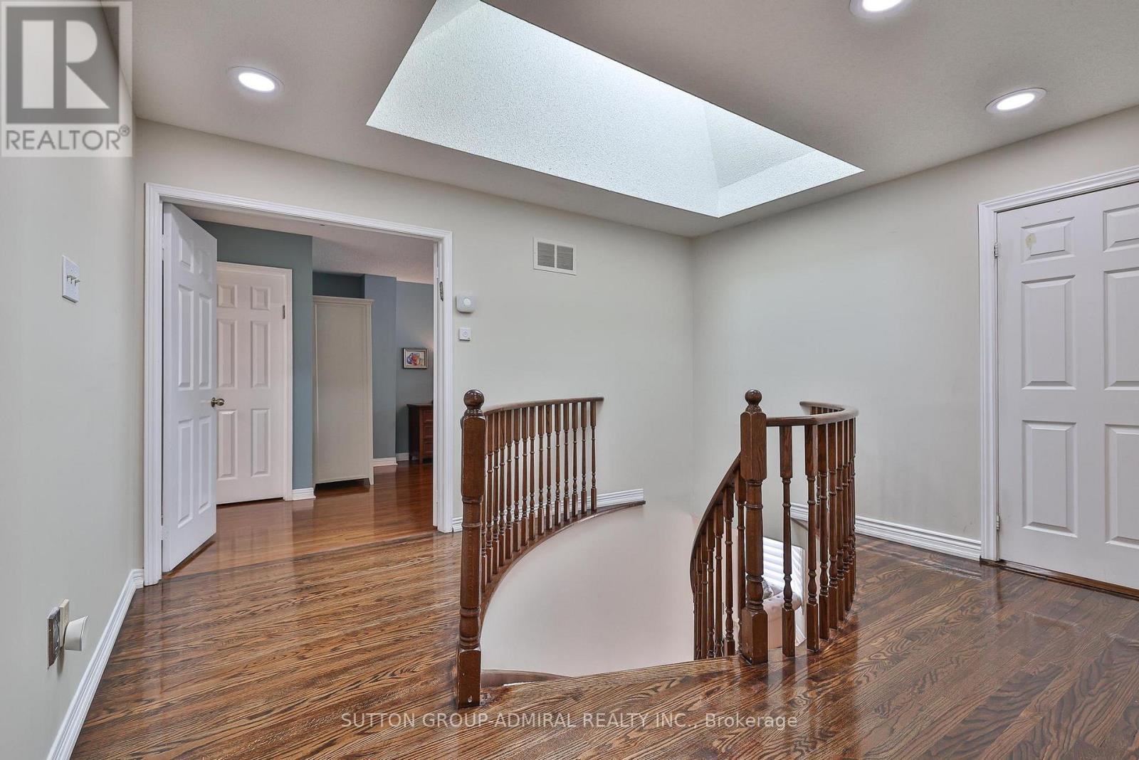 19 Bevshire Circle, Vaughan, Ontario  L4J 5B3 - Photo 24 - N12715820