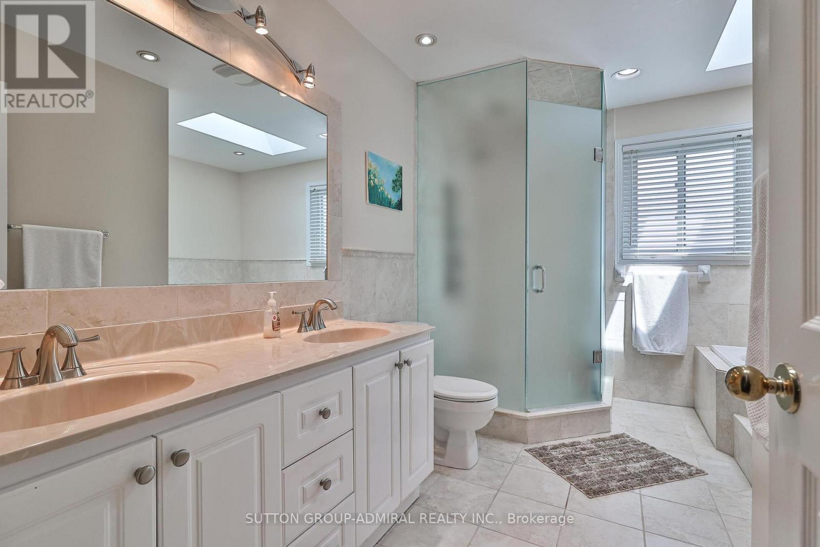 19 Bevshire Circle, Vaughan, Ontario  L4J 5B3 - Photo 28 - N12715820