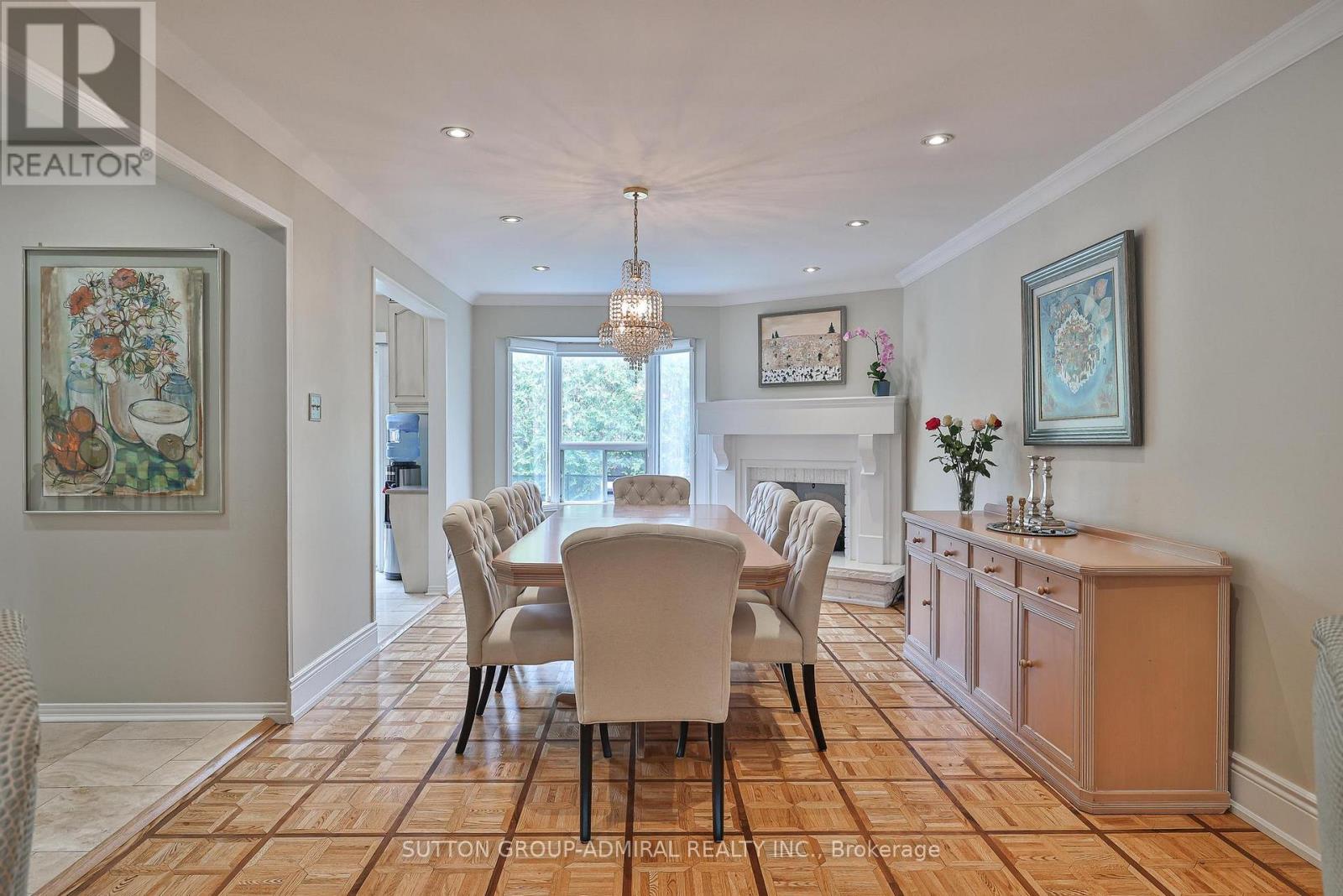 19 Bevshire Circle, Vaughan, Ontario  L4J 5B3 - Photo 9 - N12715820