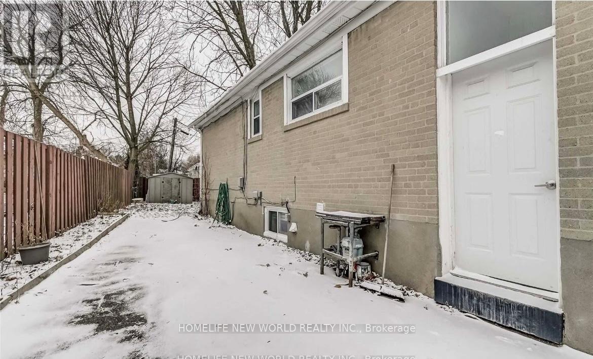 Basement - 399 Browndale Crescent, Richmond Hill, Ontario  L4C 3H9 - Photo 2 - N12715830