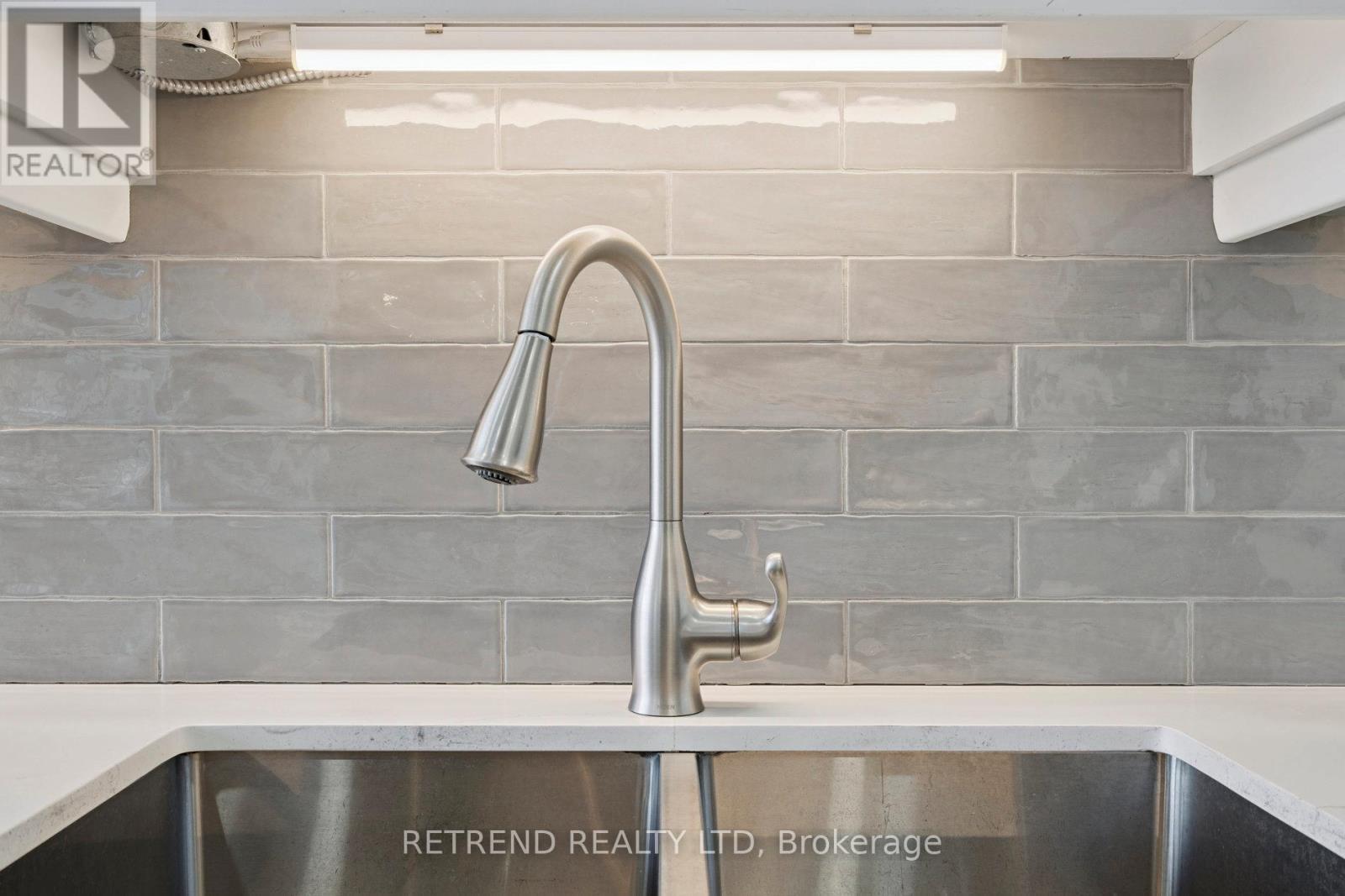 826 - 32 Clarissa Drive, Richmond Hill, Ontario  L4C 9R7 - Photo 15 - N12715832