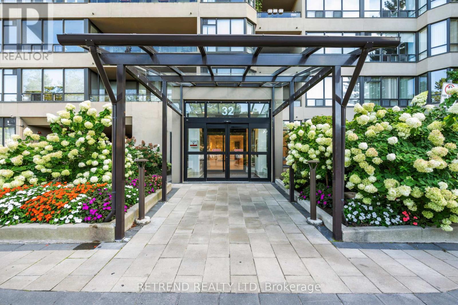 826 - 32 Clarissa Drive, Richmond Hill, Ontario  L4C 9R7 - Photo 49 - N12715832