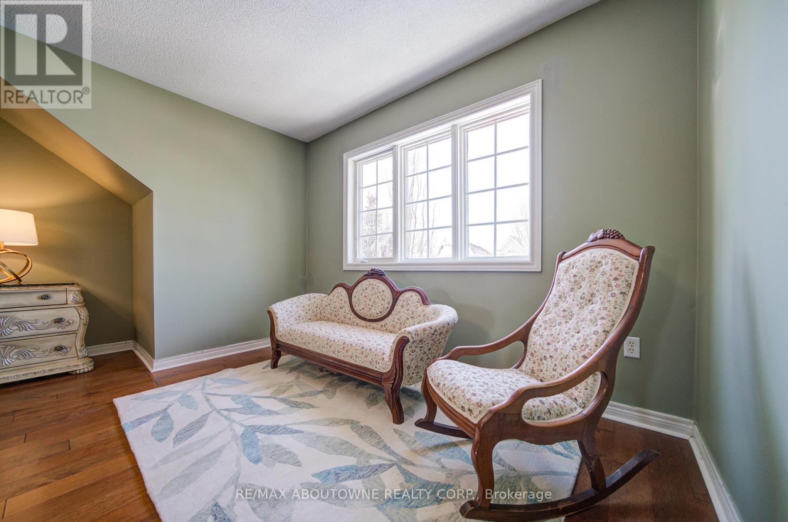 2193 Meadowland Drive, Oakville, Ontario  L6H 6H2 - Photo 32 - W12715816