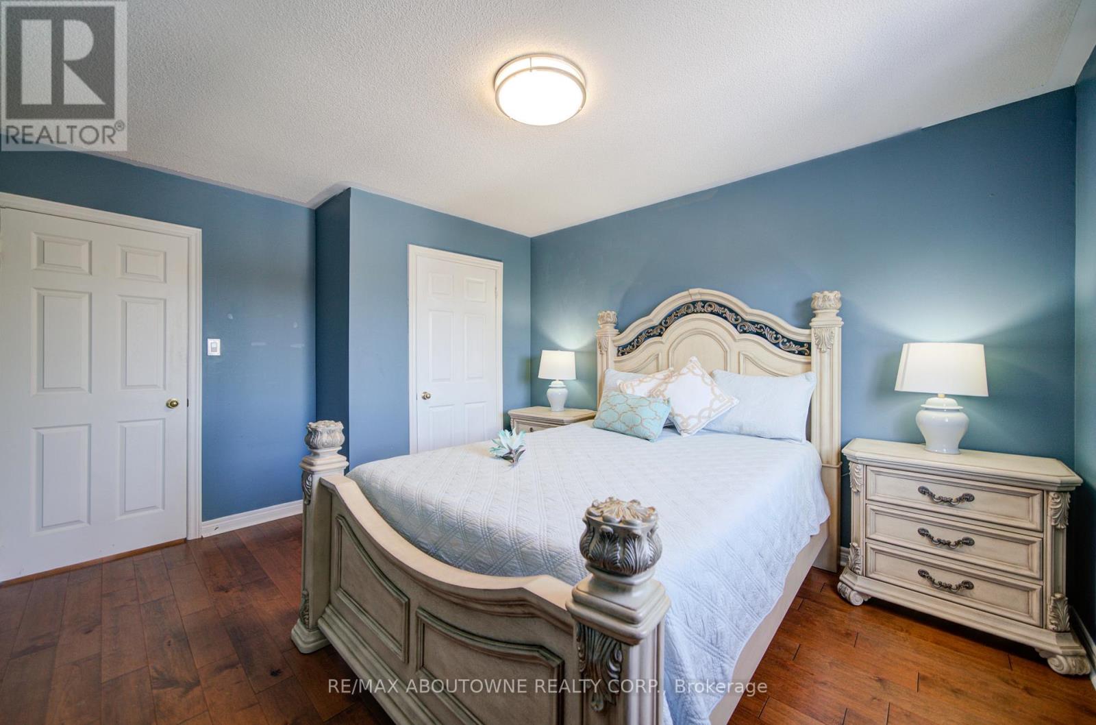 2193 Meadowland Drive, Oakville, Ontario  L6H 6H2 - Photo 39 - W12715816