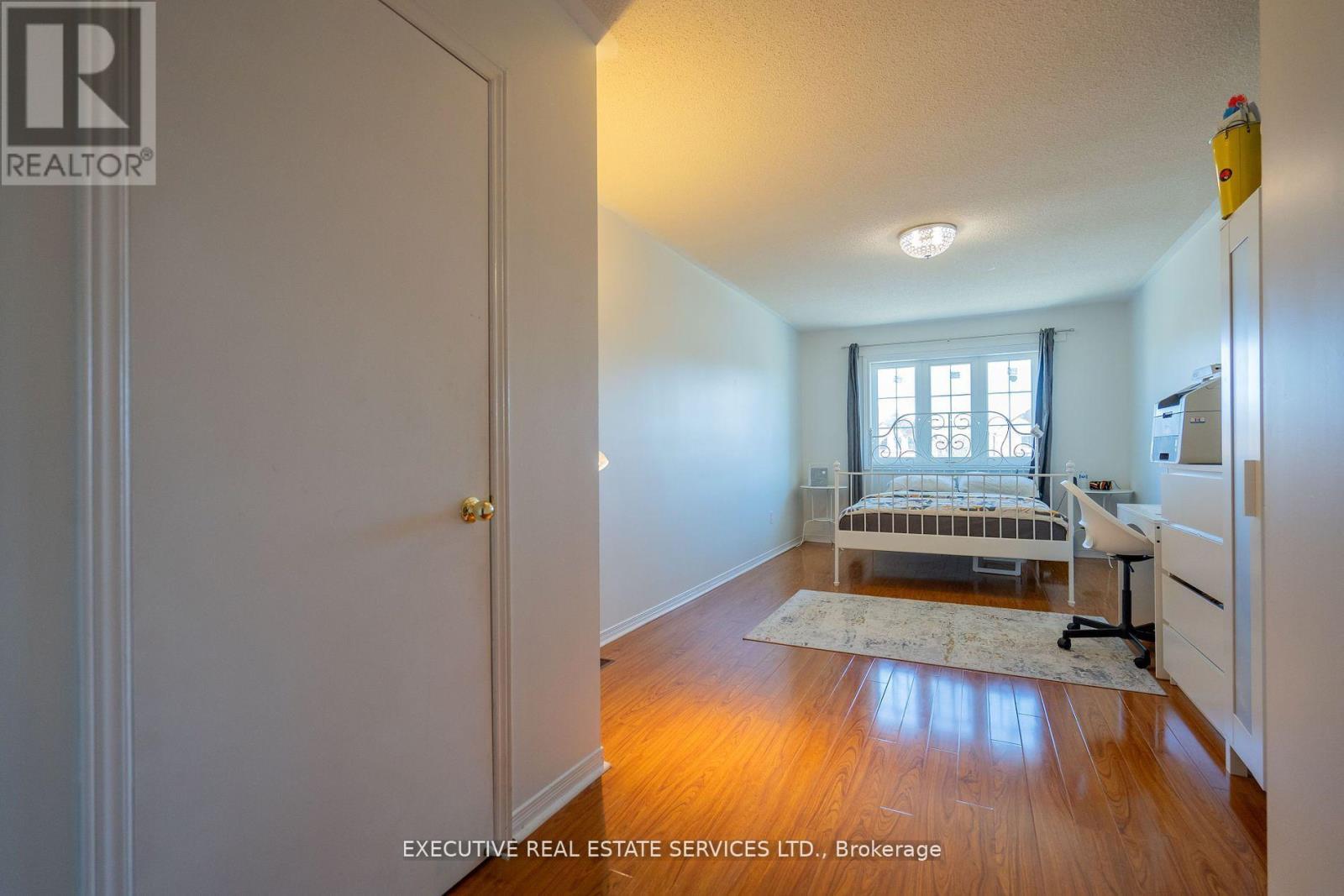 3873 Densbury Drive, Mississauga, Ontario  L5N 6Y9 - Photo 38 - W12715848