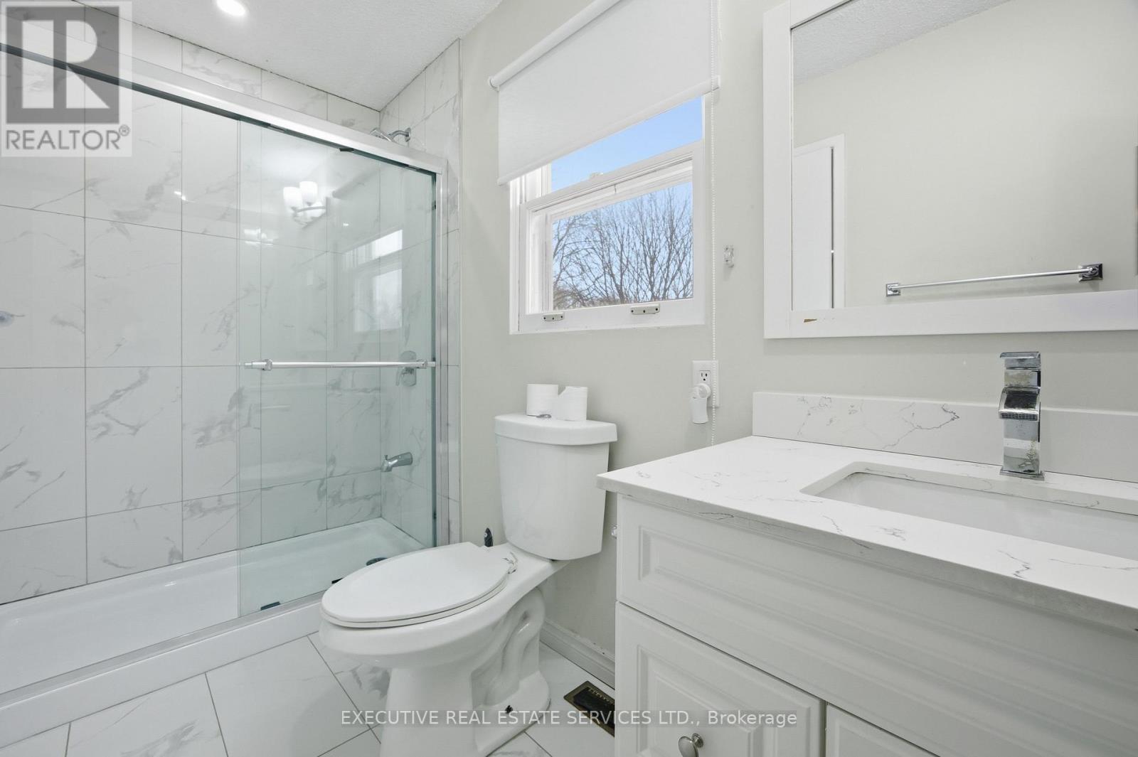 69 Lorraine Crescent, Brampton, Ontario  L6S 2R6 - Photo 19 - W12715856