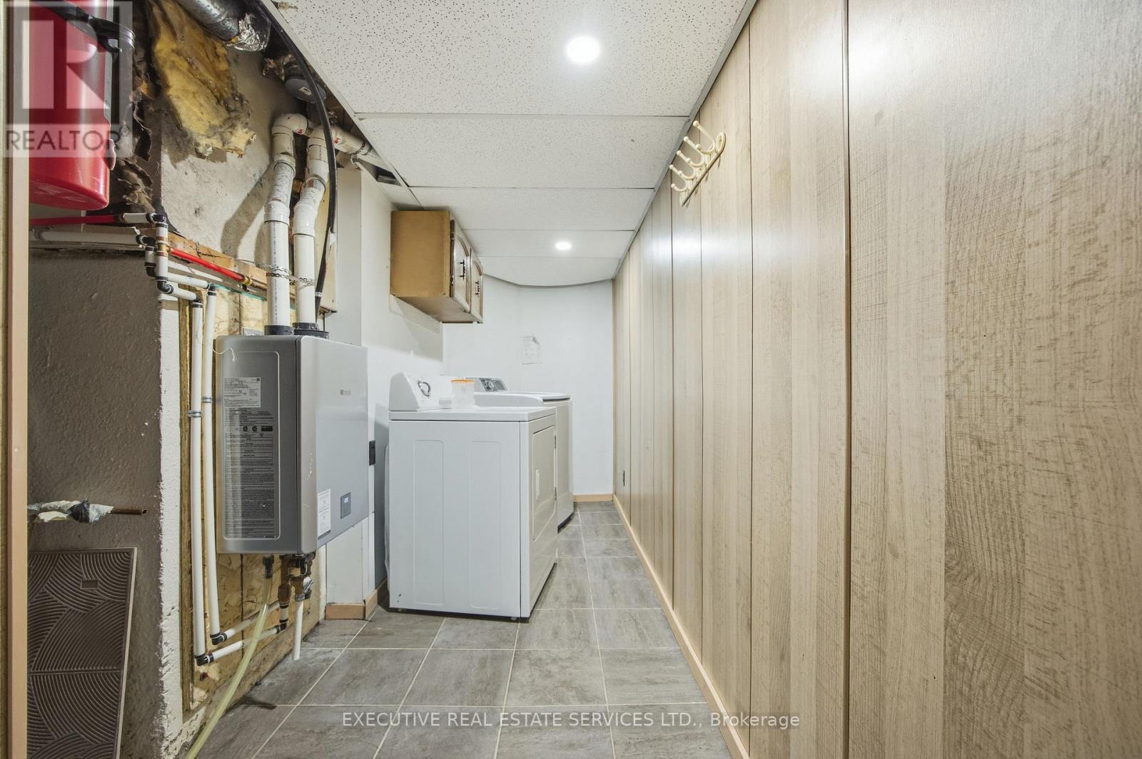 69 Lorraine Crescent, Brampton, Ontario  L6S 2R6 - Photo 34 - W12715856