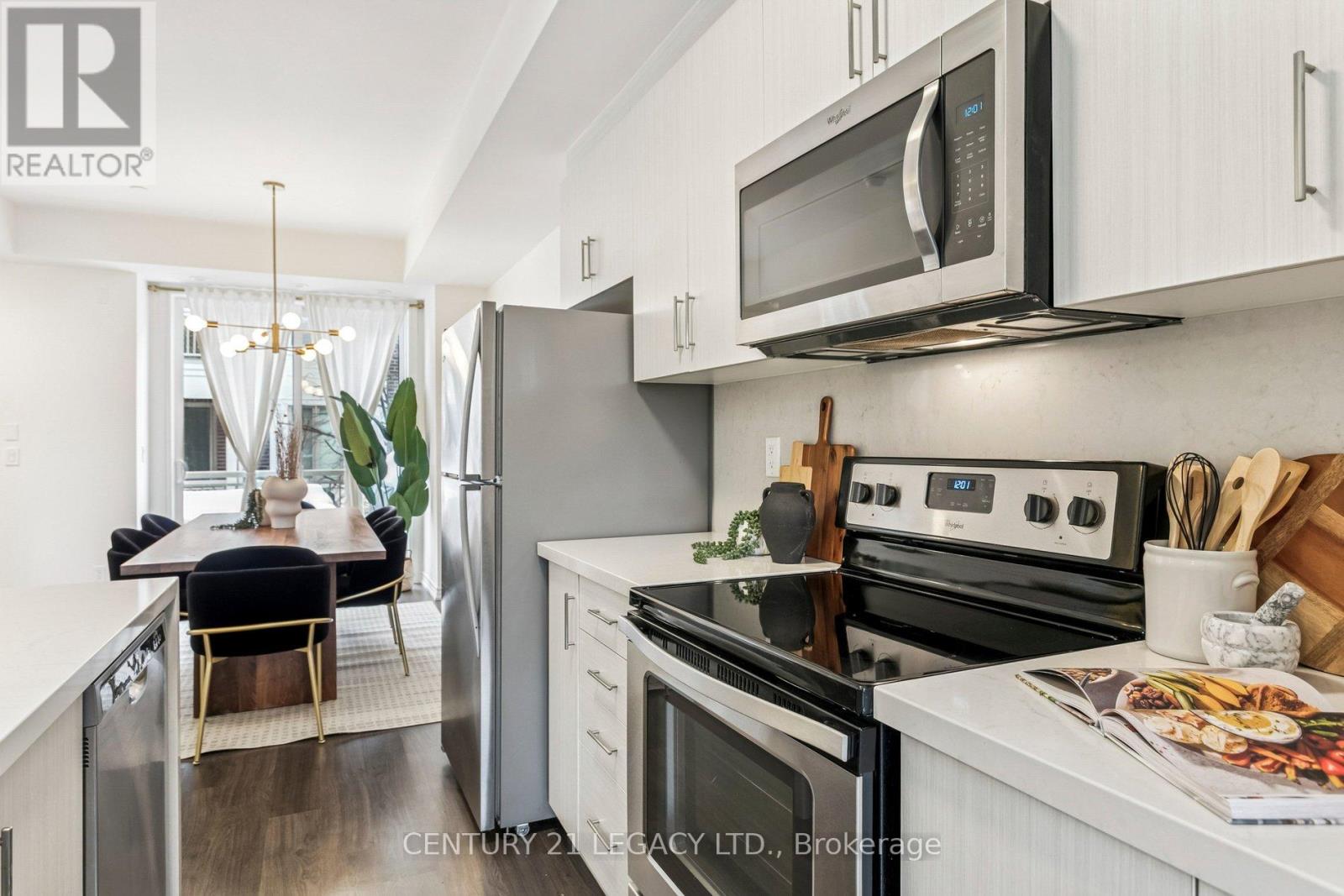 2 - 80 Eastwood Park Gardens, Toronto, Ontario  M8W 0B2 - Photo 10 - W12715858