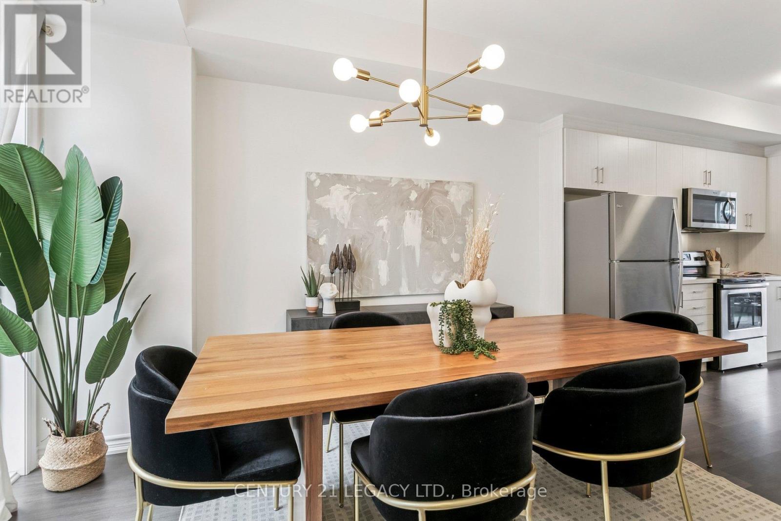 2 - 80 Eastwood Park Gardens, Toronto, Ontario  M8W 0B2 - Photo 11 - W12715858