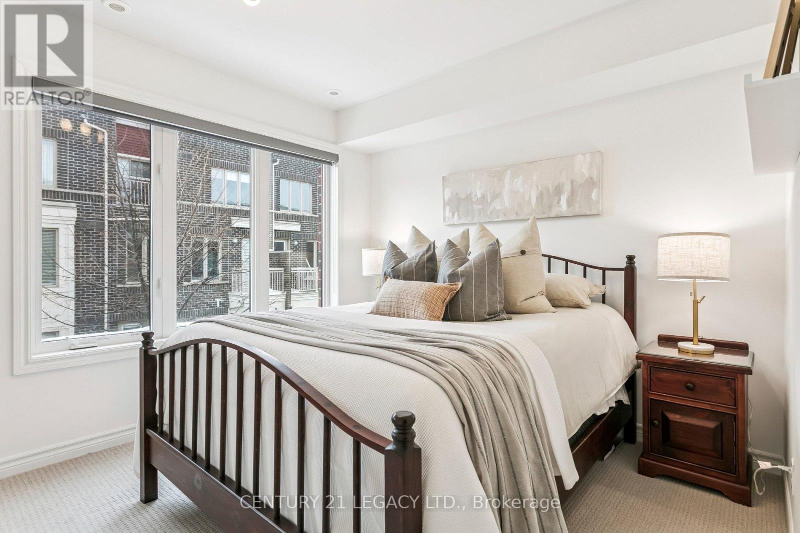 2 - 80 Eastwood Park Gardens, Toronto, Ontario  M8W 0B2 - Photo 14 - W12715858