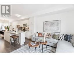 2 - 80 EASTWOOD PARK GARDENS, Toronto, Ontario