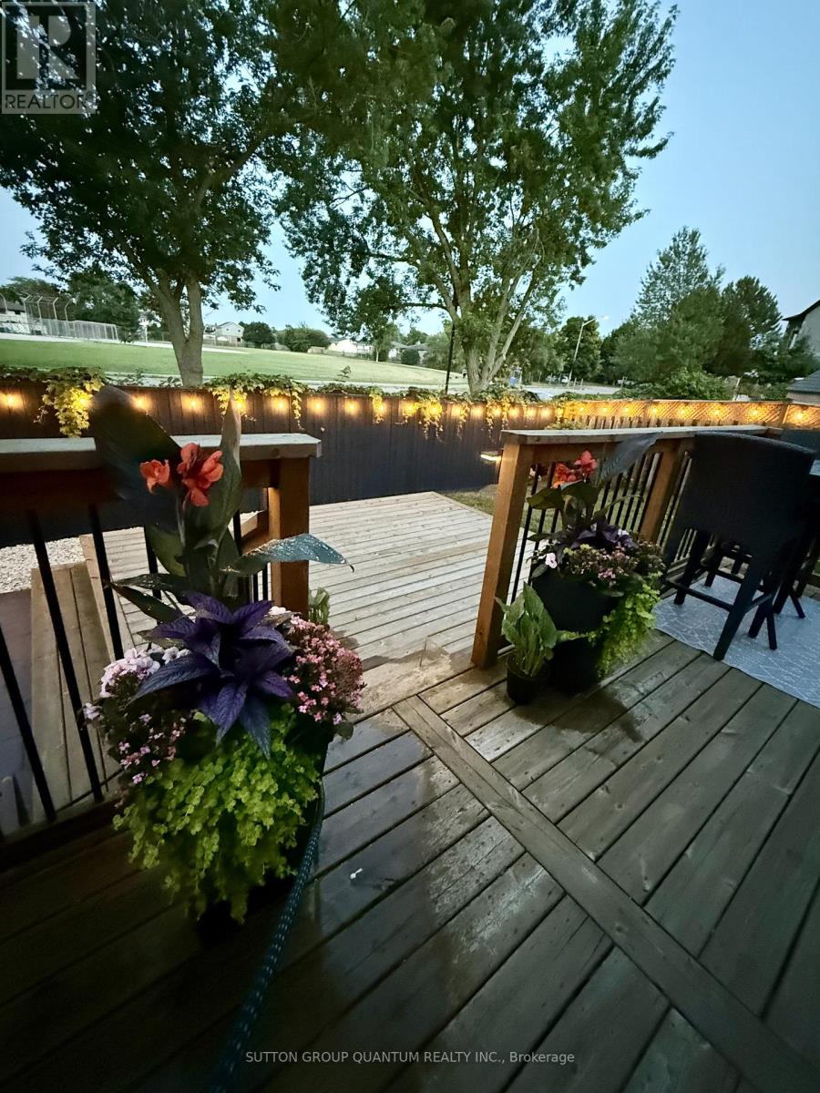 32 Capri Street, Thorold, Ontario  L2V 4S8 - Photo 34 - X12715838