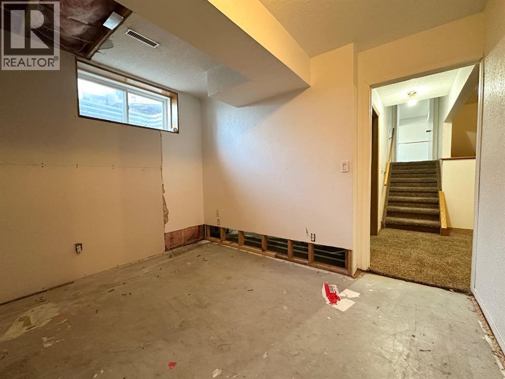 4028 55 Avenue, Whitecourt, Alberta  T7S 1C5 - Photo 21 - A2280617