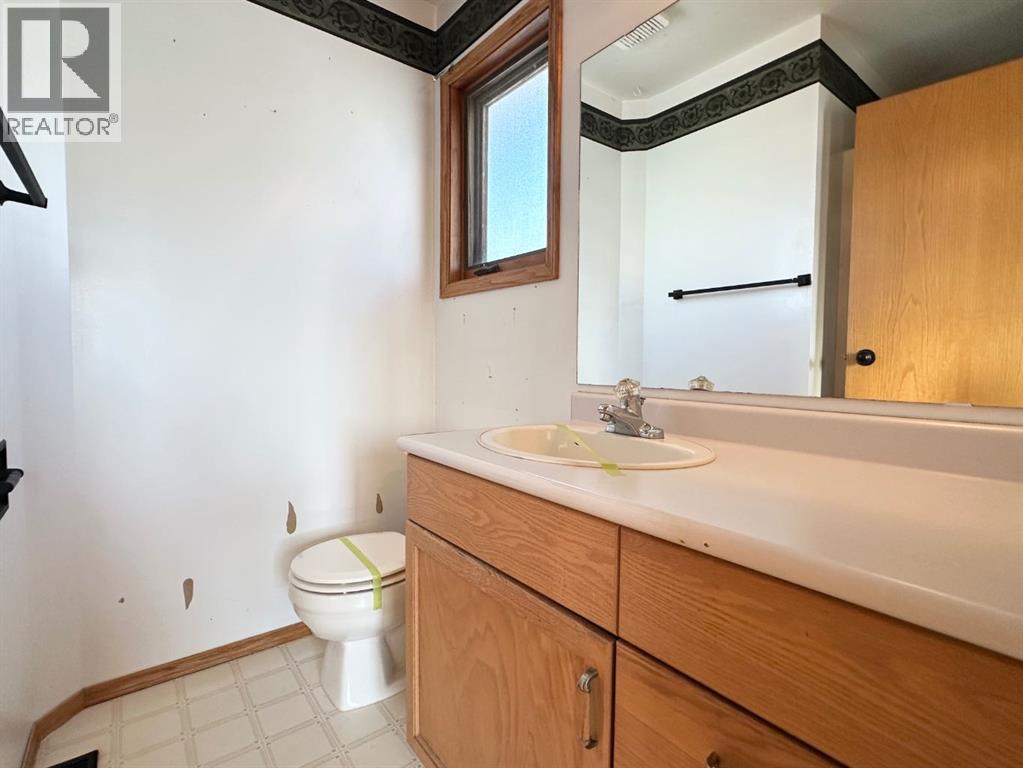 4028 55 Avenue, Whitecourt, Alberta  T7S 1C5 - Photo 11 - A2280617