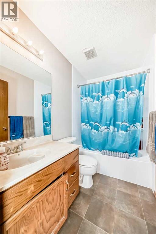 78 Sandringham Way Nw, Calgary, Alberta  T3K 3V7 - Photo 33 - A2279907