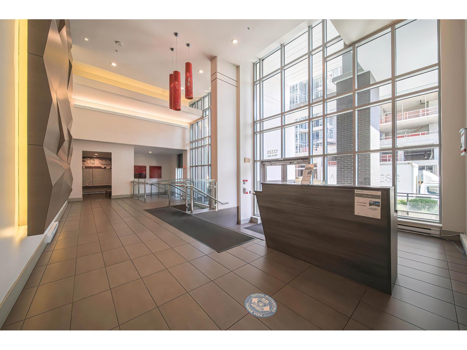 3708 13325 102a Avenue, Surrey, British Columbia  V3T 0J5 - Photo 3 - R3081508