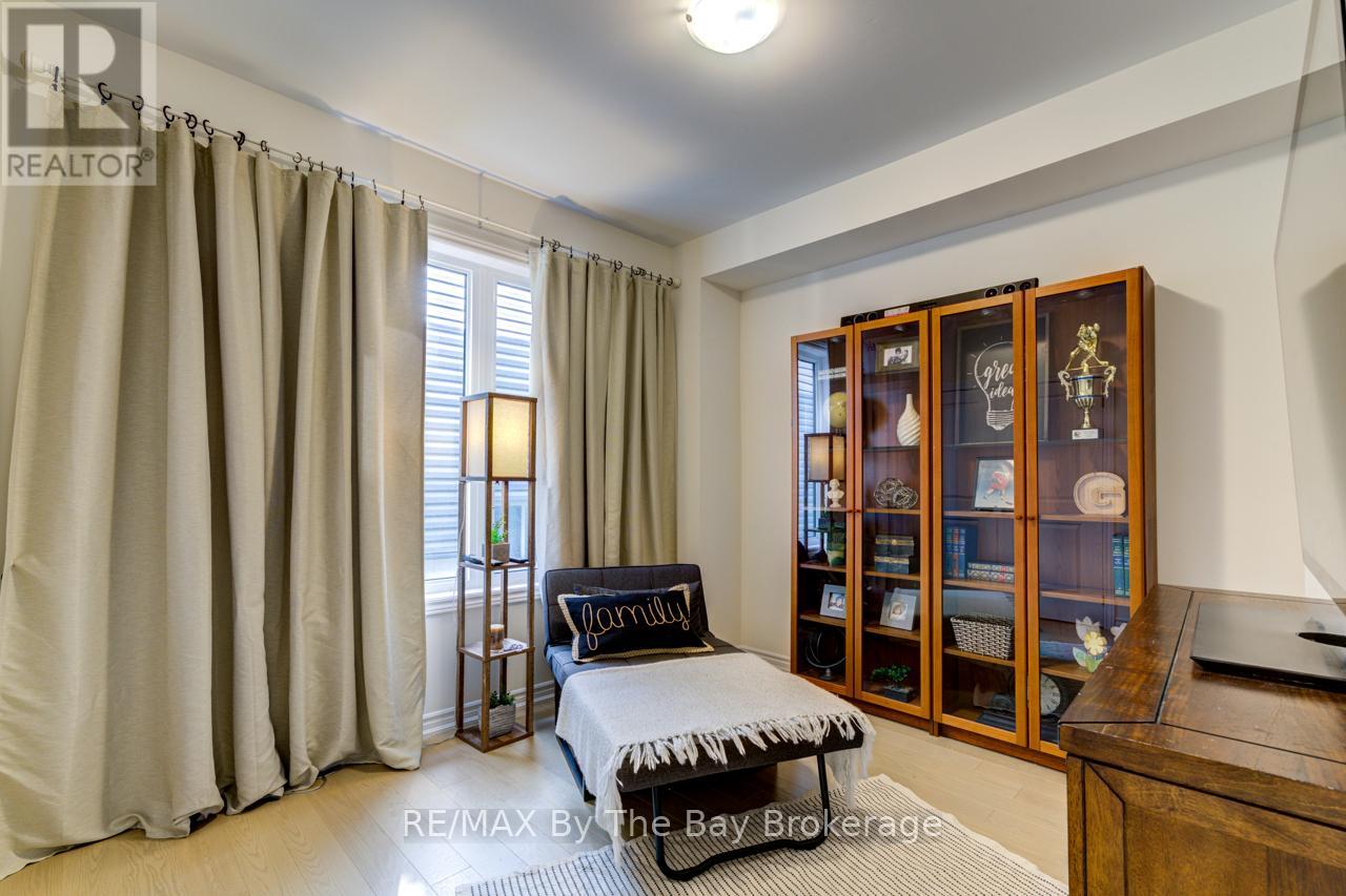 33 Nicort Road, Wasaga Beach, Ontario  L9Z 1J7 - Photo 21 - S12715868