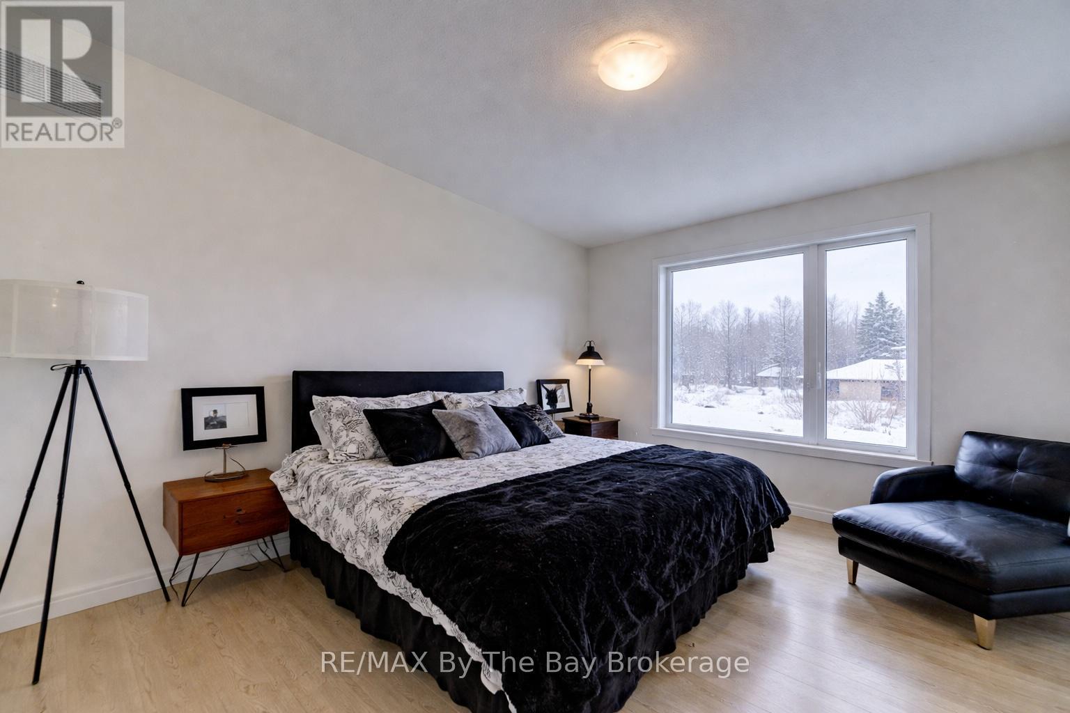 33 Nicort Road, Wasaga Beach, Ontario  L9Z 1J7 - Photo 22 - S12715868
