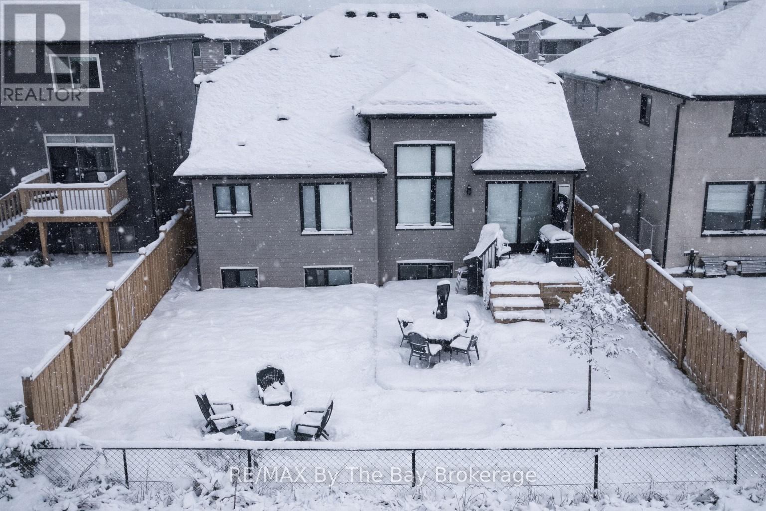 33 Nicort Road, Wasaga Beach, Ontario  L9Z 1J7 - Photo 35 - S12715868