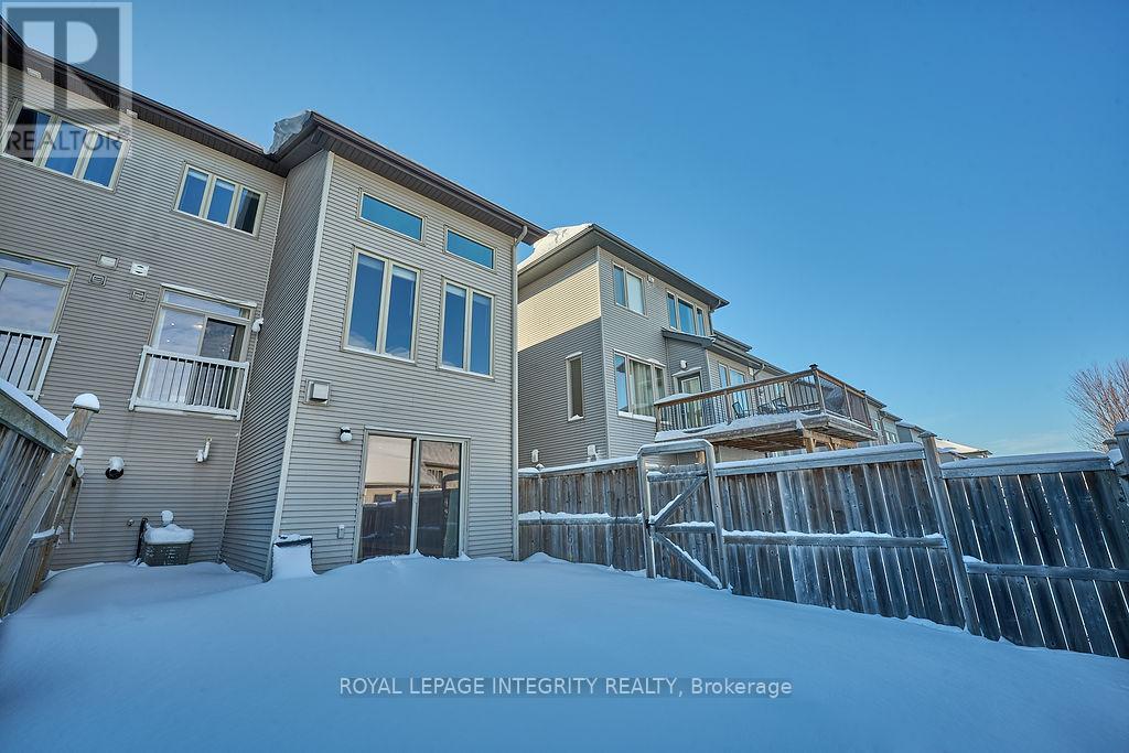 950 Fletcher Circle, Ottawa, Ontario  K2T 0B7 - Photo 48 - X12715880