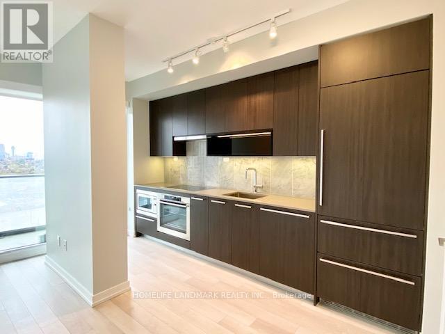 1801 - 117 Mcmahon Drive, Toronto, Ontario  M2K 2X9 - Photo 8 - C12715874