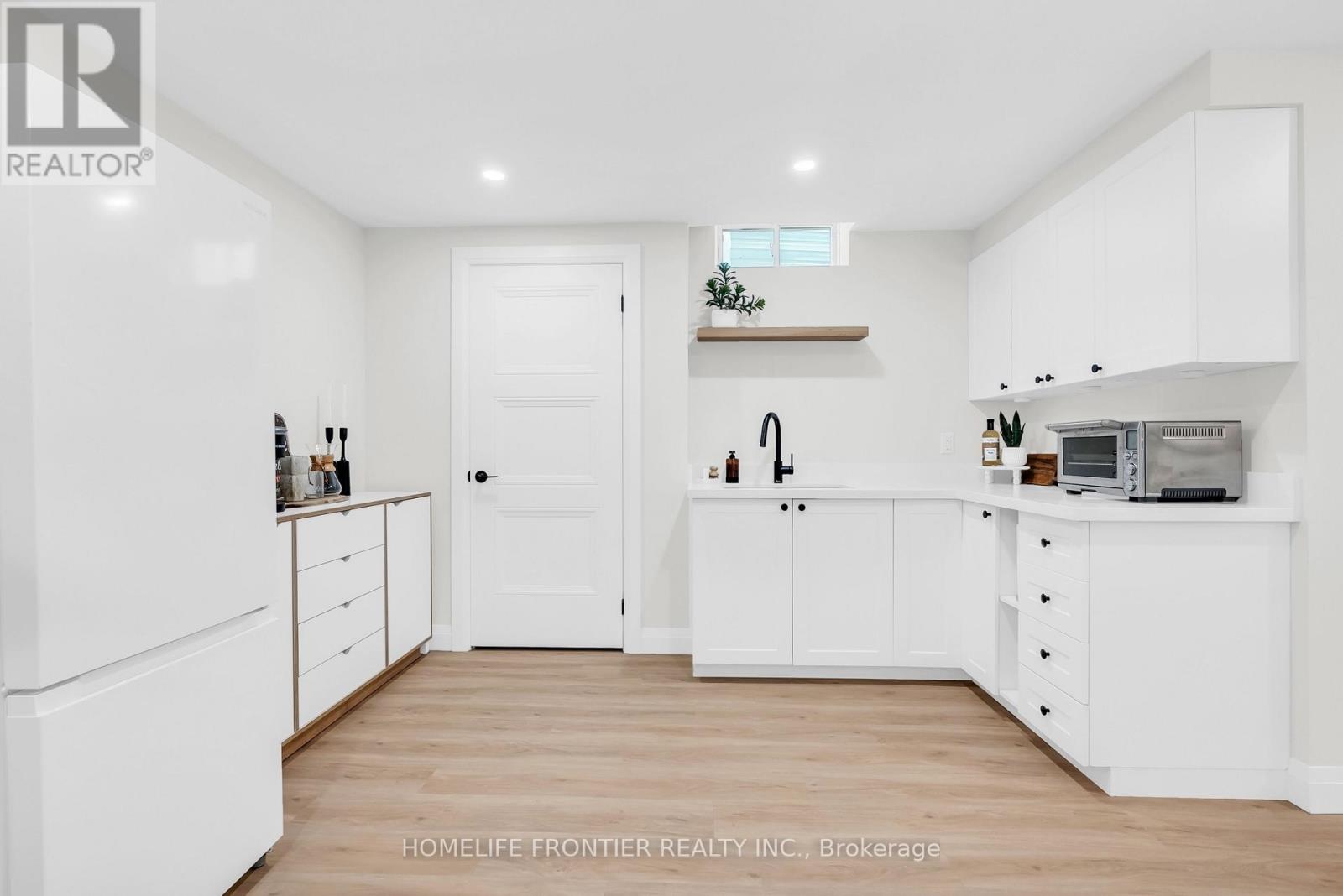 73 Kenilworth Crescent, Whitby, Ontario  L1M 2M7 - Photo 42 - E12715860