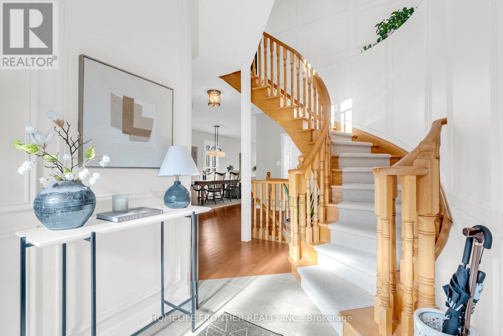 73 Kenilworth Crescent, Whitby, Ontario  L1M 2M7 - Photo 9 - E12715860