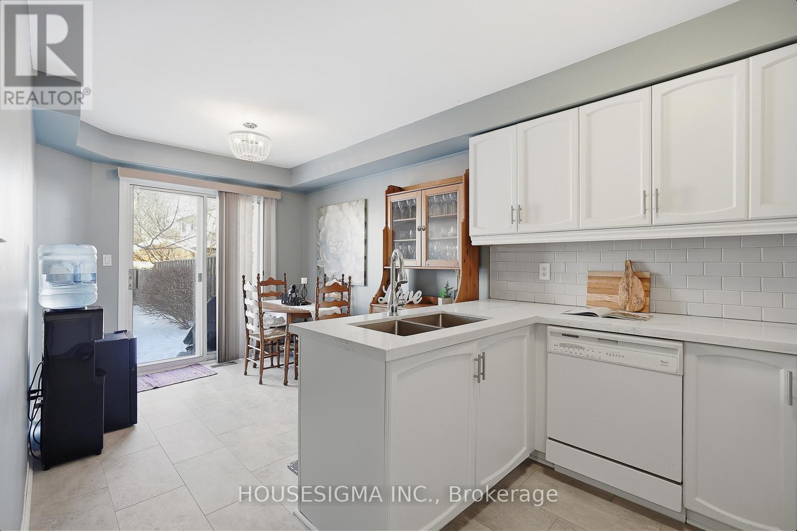 131 Trewin Lane, Clarington, Ontario  L1C 4X3 - Photo 18 - E12715886