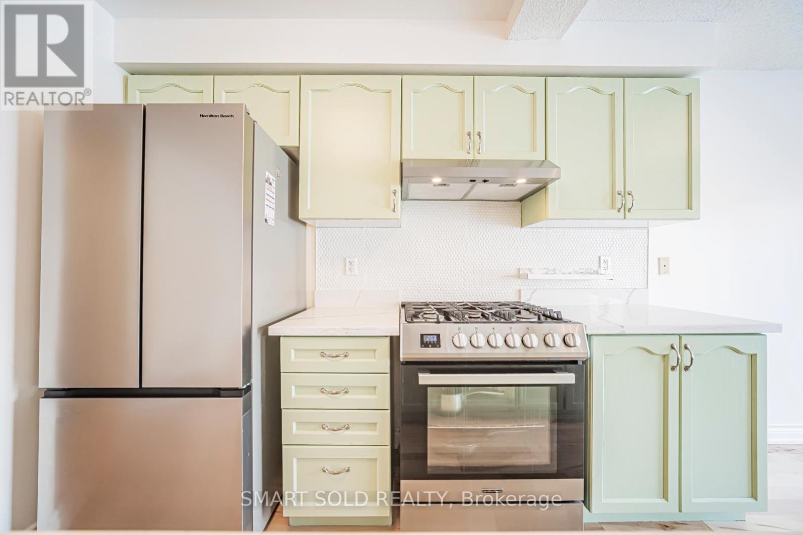 28 Tara Crescent, Markham, Ontario  L3S 4S7 - Photo 8 - N12715866