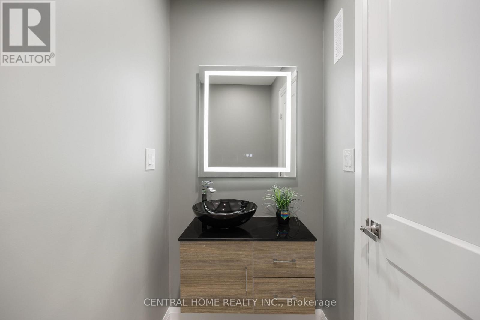 2950 Elgin Mills Road, Markham, Ontario  L6C 0E5 - Photo 11 - N12715888