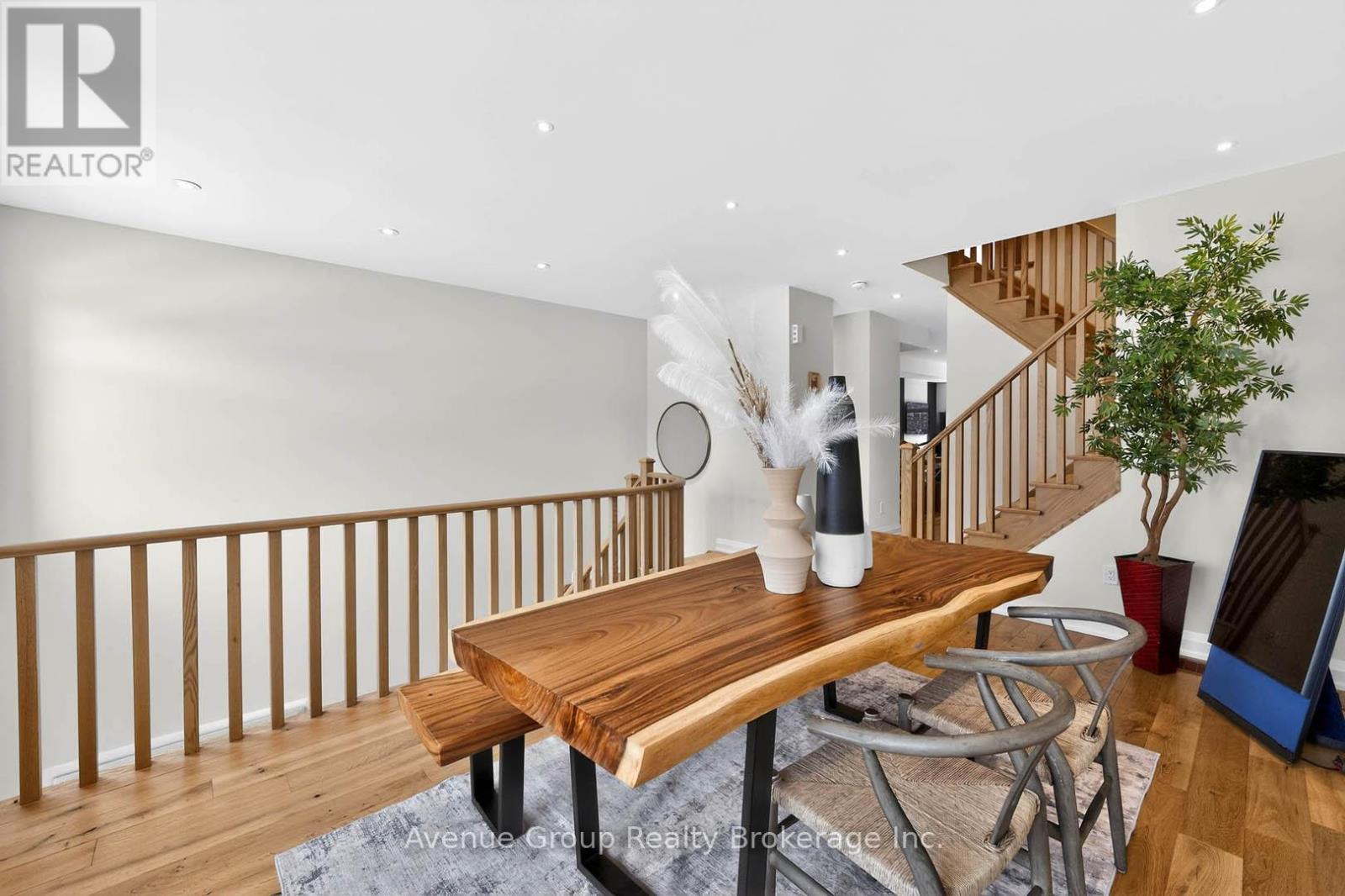 919 Isaac Phillips Way, Newmarket, Ontario  L3X 0M7 - Photo 5 - N12715892