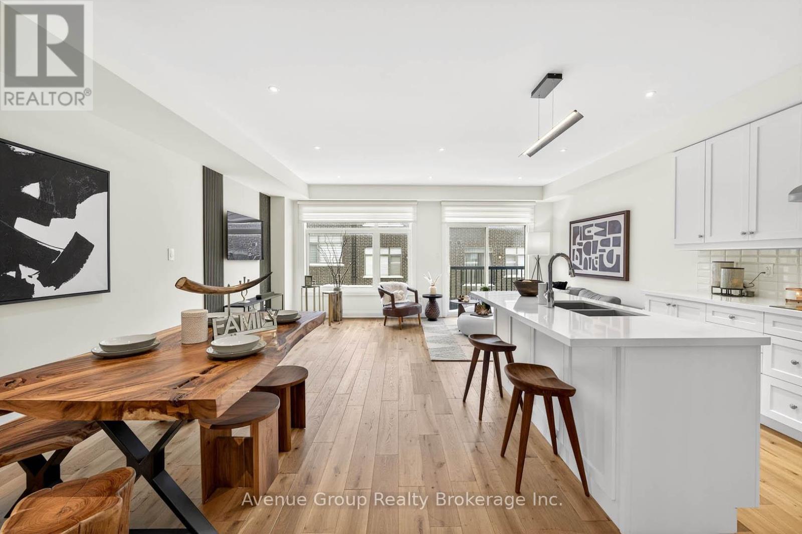 919 Isaac Phillips Way, Newmarket, Ontario  L3X 0M7 - Photo 8 - N12715892