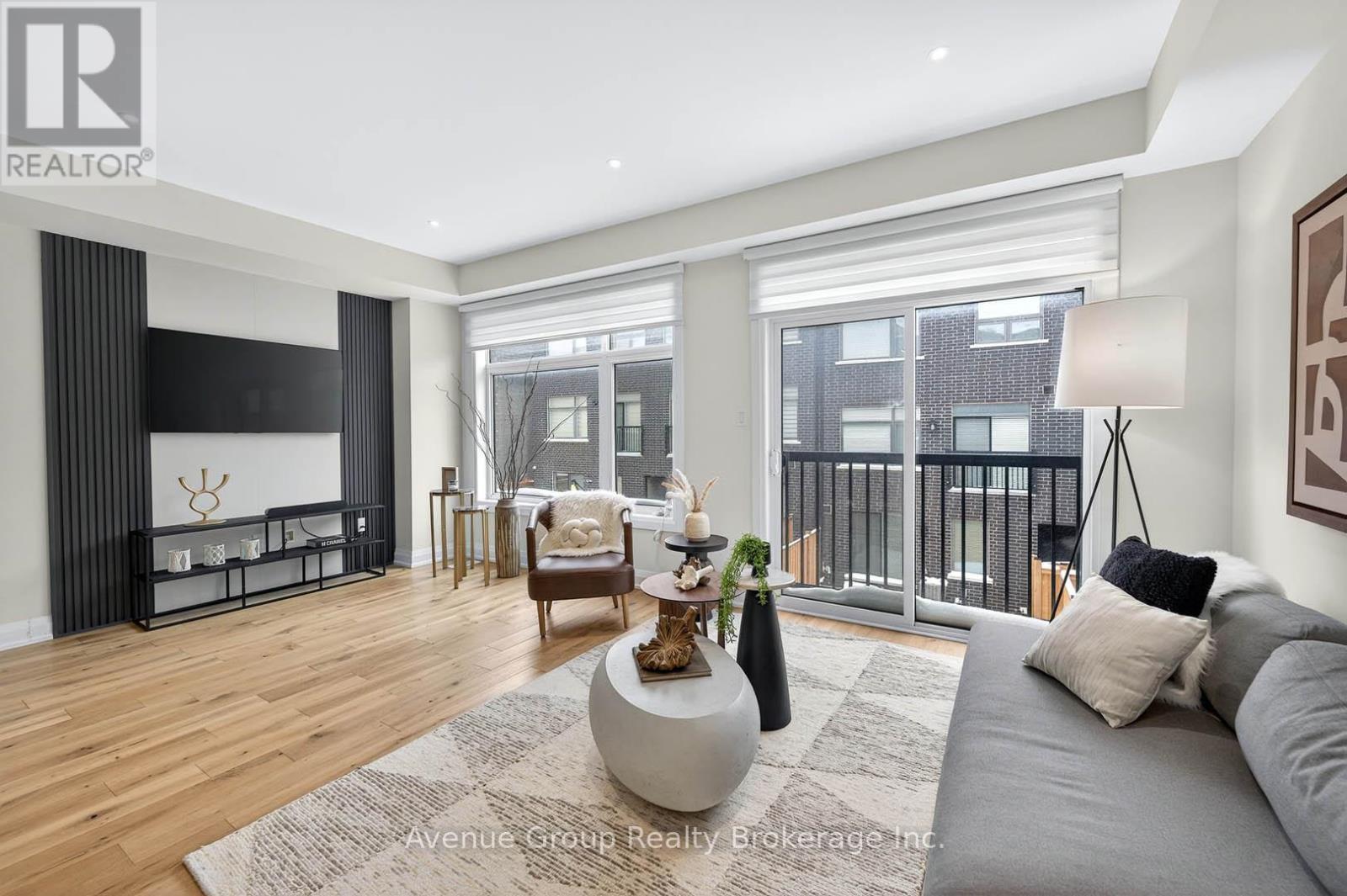 919 Isaac Phillips Way, Newmarket, Ontario  L3X 0M7 - Photo 9 - N12715892