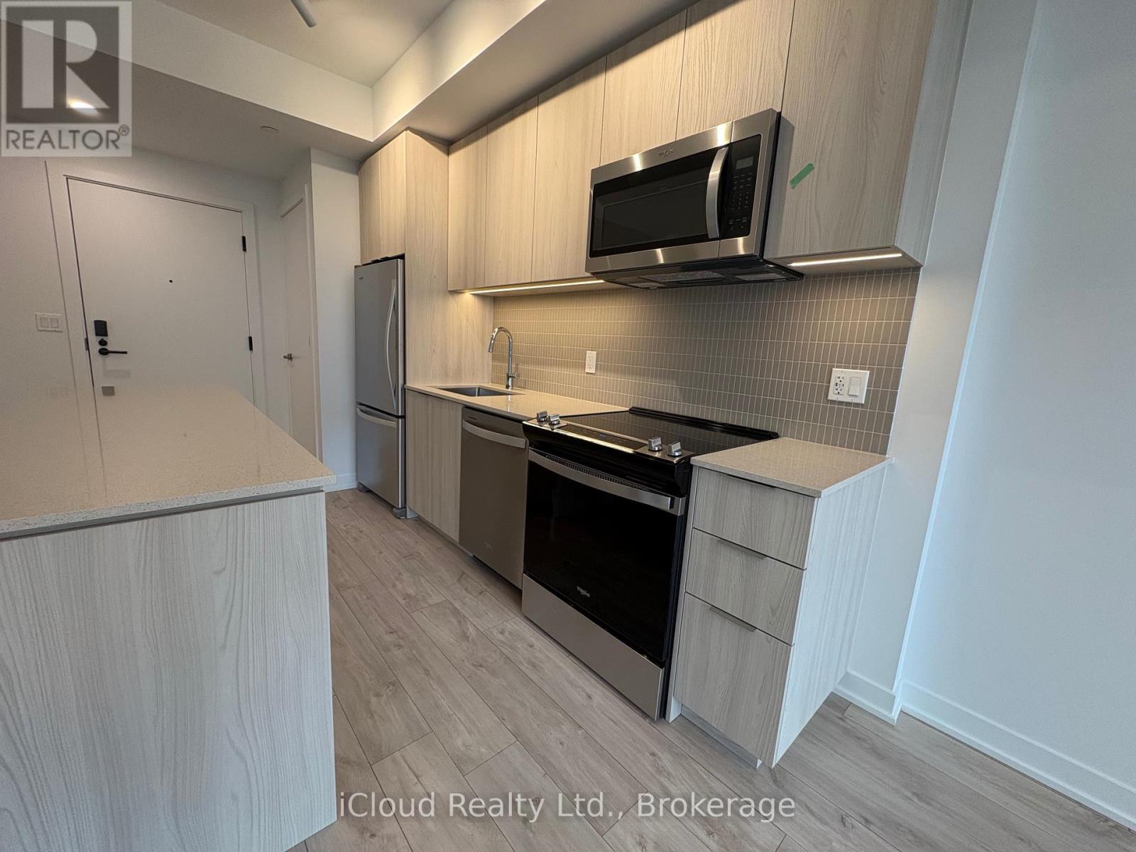 706 - 750 Whitlock Avenue, Milton, Ontario  L9E 2B4 - Photo 9 - W12715864