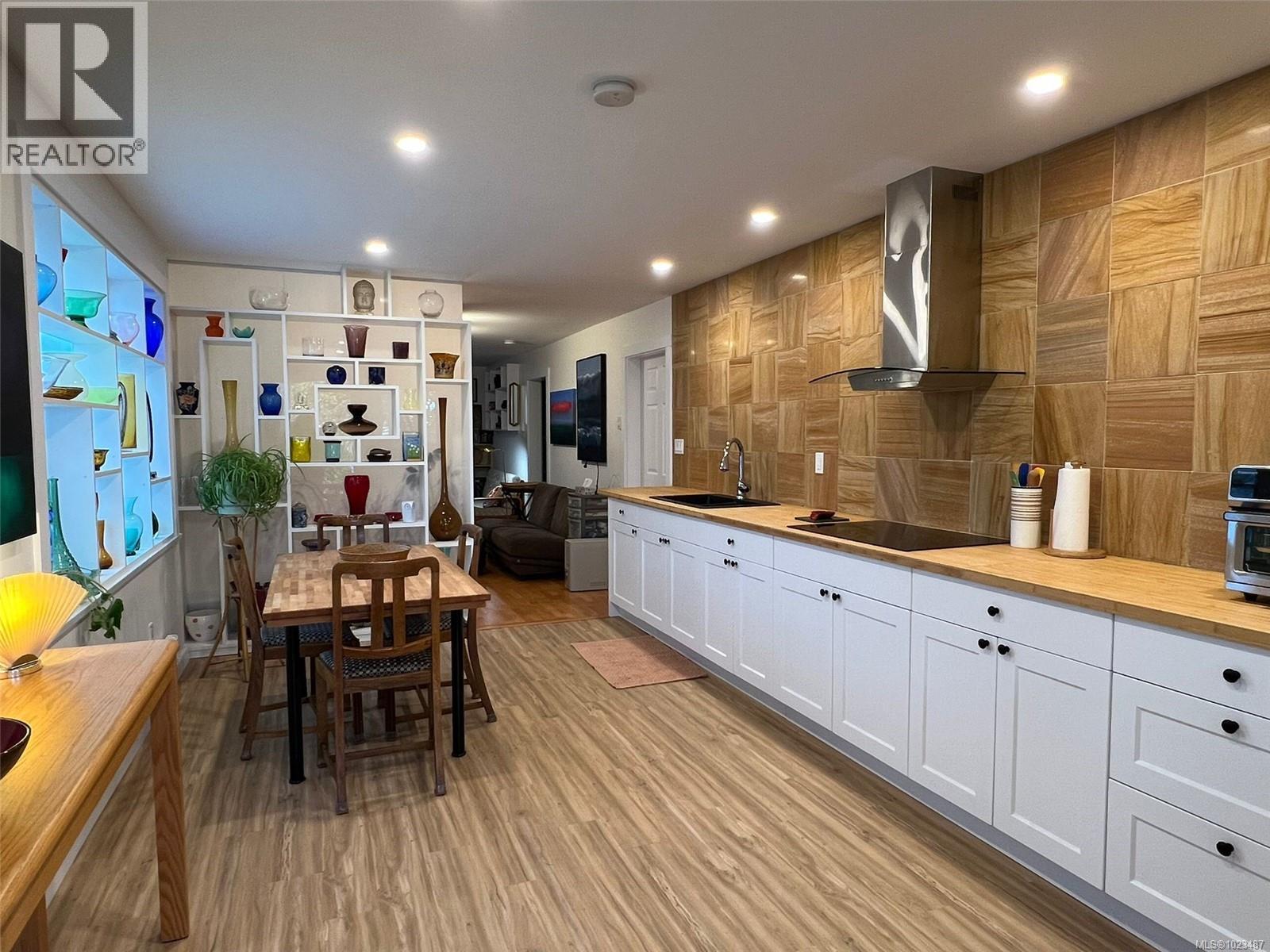 A 71 Orca Way, Alert Bay, British Columbia  V0N 1A0 - Photo 27 - 1023487